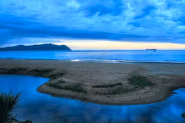 Phát hiện khảo cổ chấn động thế giới ở bãi biển tuyệt đẹp Việt Nam