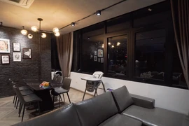 Khám phá “dinh thự” 7 tầng của streamer top 1 Việt Nam