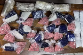 Phá loạt đường dây ma túy "khủng" năm 2023: Chiêu thức ngày càng tinh vi