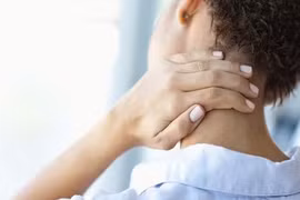 Chuyên gia chia sẻ cách phát hiện cơn đau do ung thư