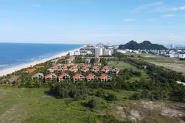 Nhiều dự án 'ôm đất vàng' ven biển Đà Nẵng rồi bỏ hoang