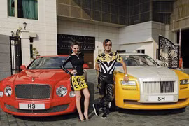 Đại gia ngầm mua liền 30 chiếc Rolls-Royce chỉ để trang trí