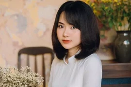 Chủ nhân căn cước công dân xinh như mộng, tưởng lạ hóa quen