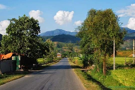 Du lịch cộng đồng ở Yên Bái hút khách Tây