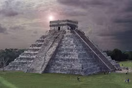 Vỗ vào kim tự tháp này sẽ vang lên âm thanh như tiếng một loài chim