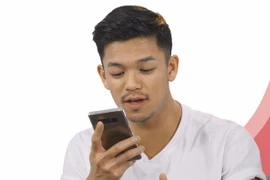 Phản ứng của Trọng Hiếu khi bị người gạ tình gửi ảnh nhạy cảm