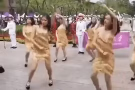 Bài nhảy của nữ sinh viên Đại học Thanh Hoa gây tranh cãi