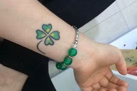 Xóa hình xăm để quên mối tình 4 năm, cô gái nhận kết đắng