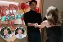 Bà xã Lâm Phong tiết lộ được cầu hôn trong nhà vệ sinh