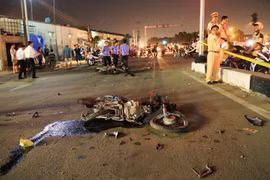 Những uẩn khúc xung quanh vụ xe khách tông chết 2 trẻ nhỏ