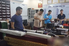 Video: Lật tẩy các thủ đoạn vận chuyển vũ khí qua đường hàng không