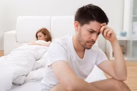 Nam giới mặc quần lót chật có thể mắc nhiều bệnh không ngờ