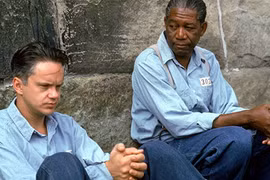 Cả đoàn phim phải chờ... một con sâu đột tử