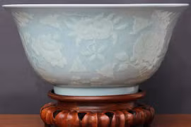 Dọn nhà, phát hiện báu vật giá hơn 6 tỷ bị lãng quên