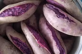 Giảng viên đại học khởi nghiệp với thứ bánh lạ, bán cả chục nghìn chiếc