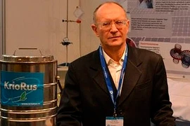 Đóng băng não thiên tài khoa học Nga chờ ngày hồi sinh