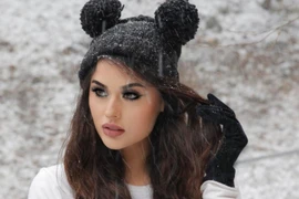 Bà mẹ một con Christen Dominique trở thành beauty blogger đình đám