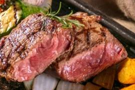 Cựu đầu bếp Nhà Trắng tiết lộ 4 ăn nhiều, 1 ăn ít để khỏe mạnh