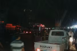 Cháy lớn KĐT Xa La, hơn 100 người được giải cứu