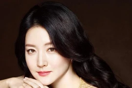 "Nàng Dae Jang‑geum" làm mẹ 2 con trẻ như gái đôi mươi