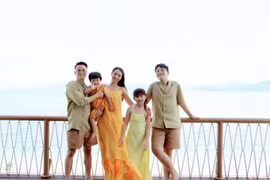 Con trai Hoàng Bách 14 tuổi, không áp lực vì nổi tiếng từ bé