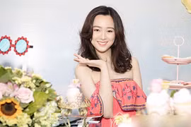 Con gái Giáng My rạng rỡ như Hoa hậu trong tiệc sinh nhật tuổi 24