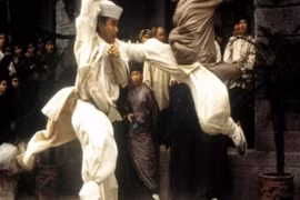 Cuộc đời Hoàng Phi Hồng: Chết không áo quan, mộ thất lạc