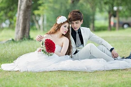 Loạt vợ chồng sao Việt "đấu khẩu" sau khi chia tay khiến fan đau đầu