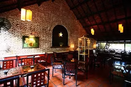 Quán café ở Sài Gòn với nét bâng khuâng hoài niệm