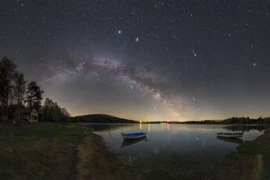 Loạt hiện tượng thiên văn kỳ thú sẽ xuất hiện tại Việt Nam tháng 4