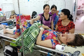 Sét đánh chảy dây chuyền trên cổ, người phụ nữ thoát chết hy hữu