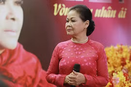 Khánh Ly: "Trào lưu bolero chẳng khác nào thời trang"