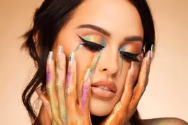 Beauty blogger đình đám là bà mẹ một con 