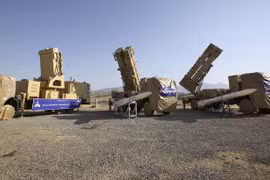 Video: Iran tuyên bố sở hữu radar có thể 'lột áo tàng hình' chiến đấu cơ Mỹ