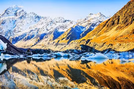 Video: Khám phá điểm tránh nóng, trốn mưa hoàn hảo nhất trên Trái đất