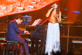 Nhạc sĩ Phú Quang nói về việc Ngọc Anh đòi catxe 10.000 USD