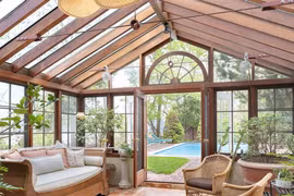 "Đột nhập" biệt thự của mỹ nhân 'Avengers' Scarlett Johansson