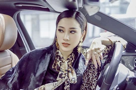 Ca sĩ Tố My tậu được nhà và xe nhờ hát Bolero