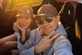 Lâm Chí Dĩnh mừng sinh nhật vợ, chuẩn cặp đôi "hack tuổi"