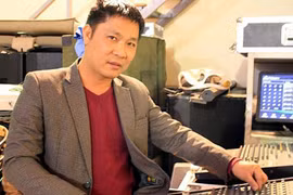 Bữa tiệc sinh nhật tiền tỷ của bà chủ lò mổ