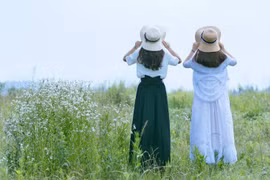 Cho mượn 10 triệu đồng và câu chuyện của bạn thân "nhà người ta"