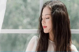 "Mẹ đơn thân" xinh đẹp trong "Nhà trọ Balanha"