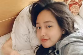 Mai Phương Thuý được mẹ khuyên không nên khoe mặt mộc