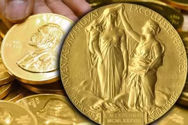 Người phụ nữ bí ẩn và những sự thật đáng ngạc nhiên về giải Nobel