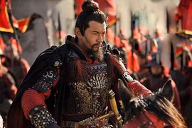 Đại tướng TQ bách chiến bách thắng chết thảm dưới tay gian thần