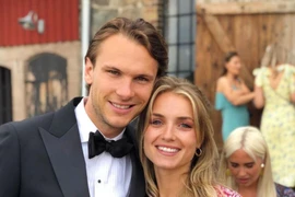 Vợ của các cầu thủ tuyển Thụy Điển ăn mặc thế nào?