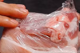 Thịt lợn đừng cho ngay vào tủ lạnh, thêm mẹo này thịt tươi cả nửa năm