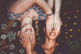 Nhìn nụ cười biết ngay tương lai thành công hay nghèo "mạt kiếp"