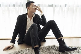 Màn ảnh Việt cũng có một nam thần đẹp ngời ngời 