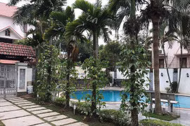 Á hậu Ngô Trà My khoe nhà 'khủng' trên phố nhà giàu nức tiếng